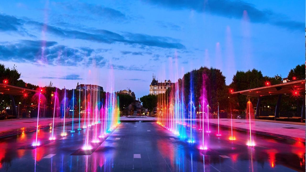 Kyriad Direct Beziers Centre Екстер'єр фото